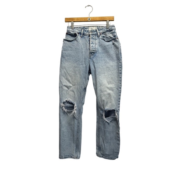 Abercrombie & Fitch Denim - Abercrombie Fitch The Dad High‎ Rise Light Wash Distressed Knee Jeans Size 26